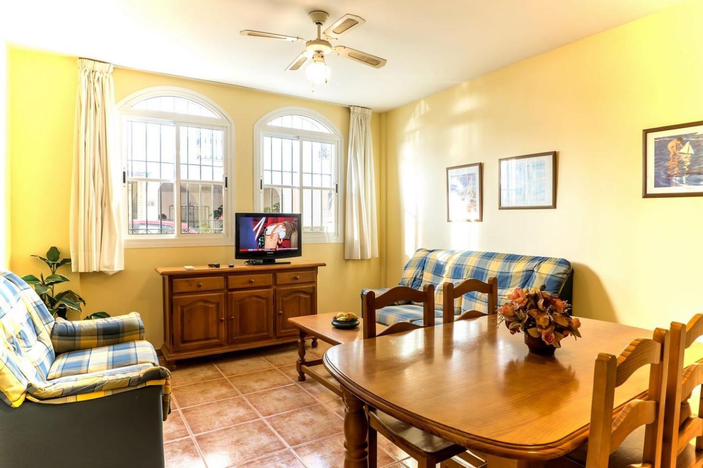 Apartamentos La Casa Del Barrio Маро Экстерьер фото